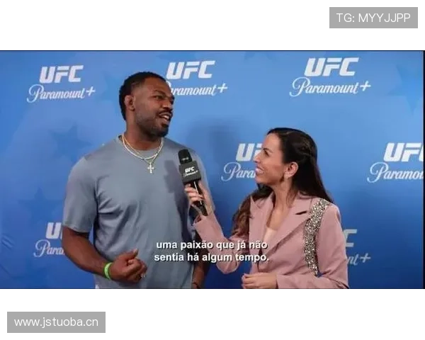 乔恩·琼斯微博照片点赞数堪比小鲜肉，真是赛场上冷面“王子”私下太会撩了吧？